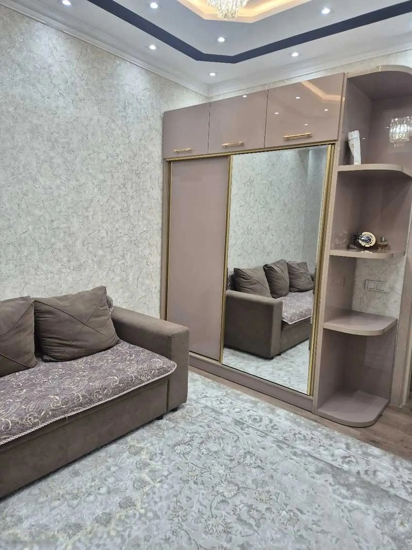 2-комн. квартира, 13 этаж, 58м², Скорый