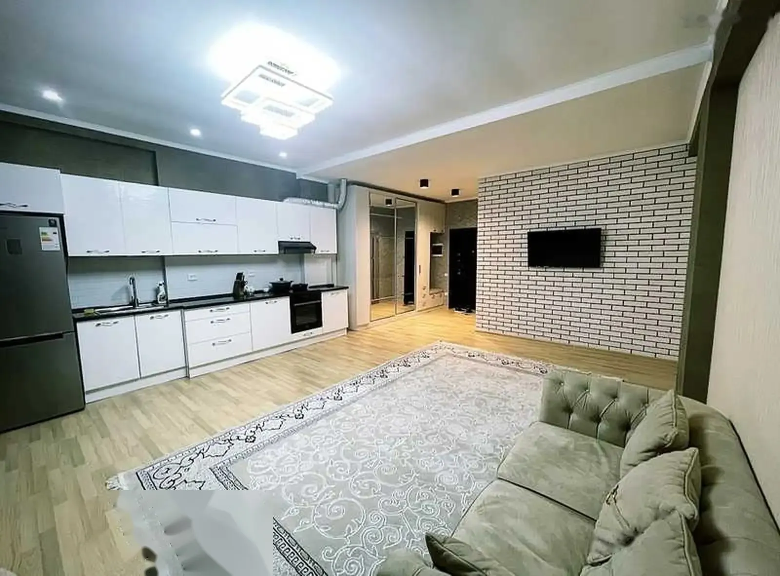 1-комн. квартира, 8 этаж, 60 м², Шохмансур