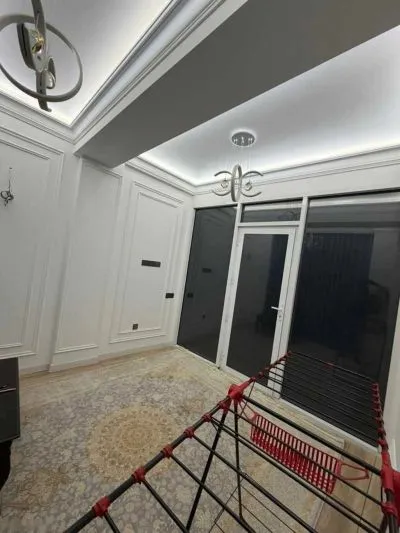 3-комн. квартира, 1 этаж, 110м², Сафо