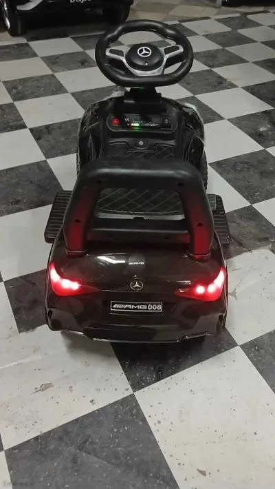 Детский электромобиль