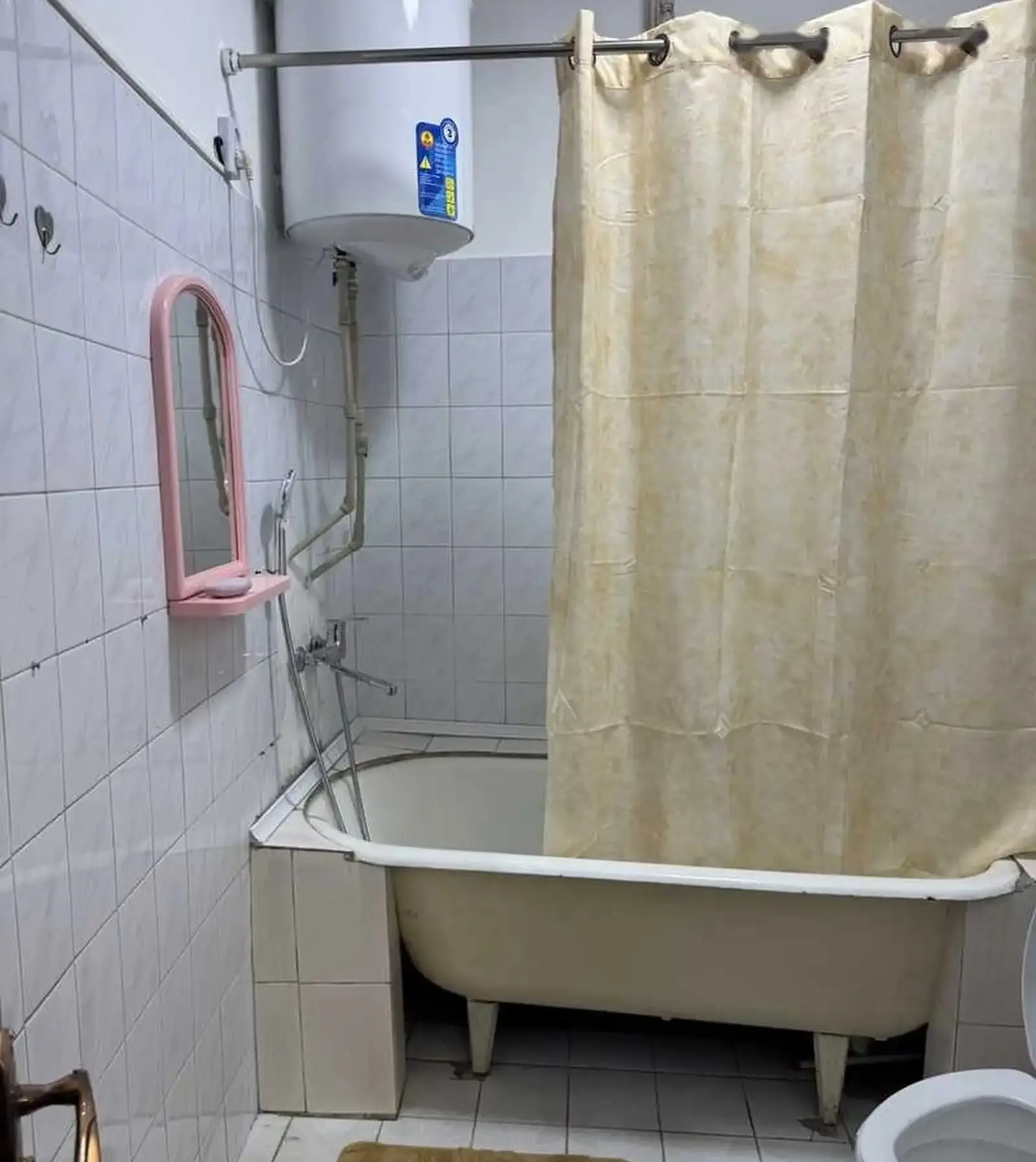 2-комн. квартира, 2 этаж, 60м², И Сомони