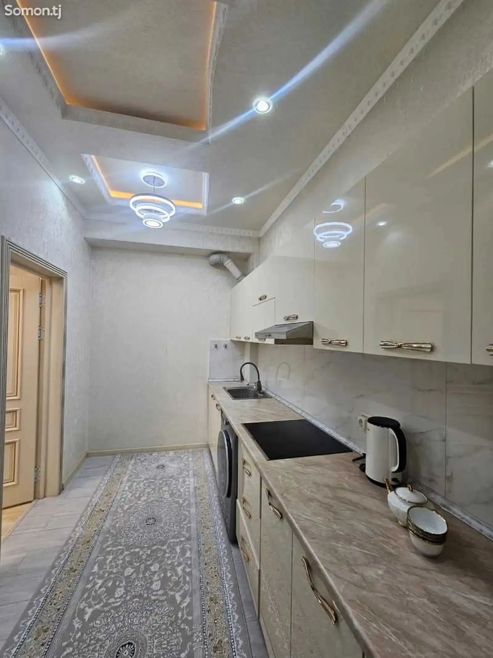 2-комн. квартира, 8 этаж, 93м², Пайкари таможный