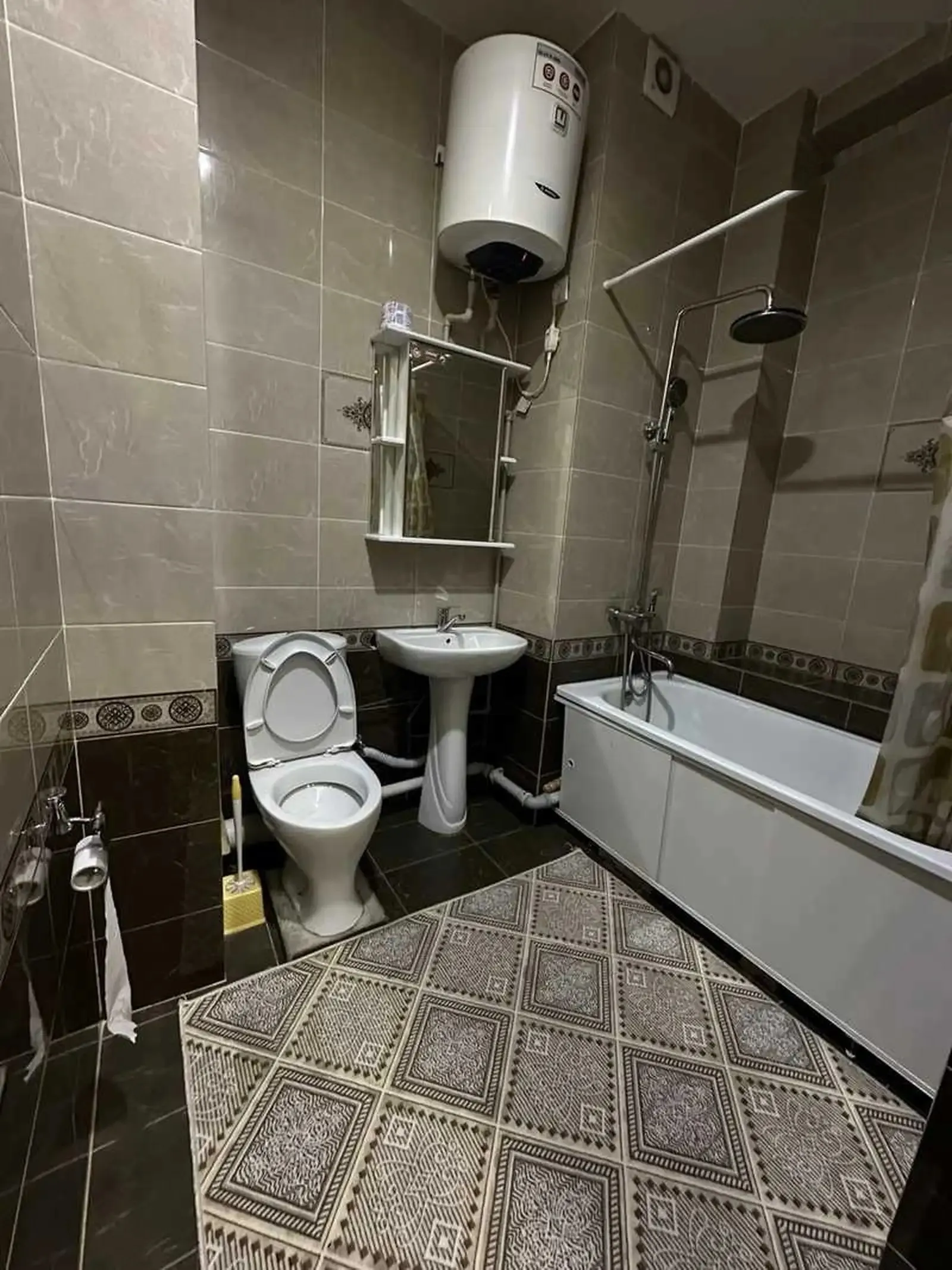 2-комн. квартира, 10 этаж, 63м², Шохмансур Грандотель