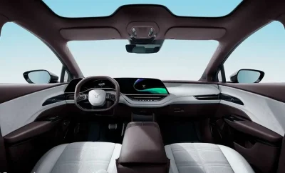 Hongqi HS7, 2025