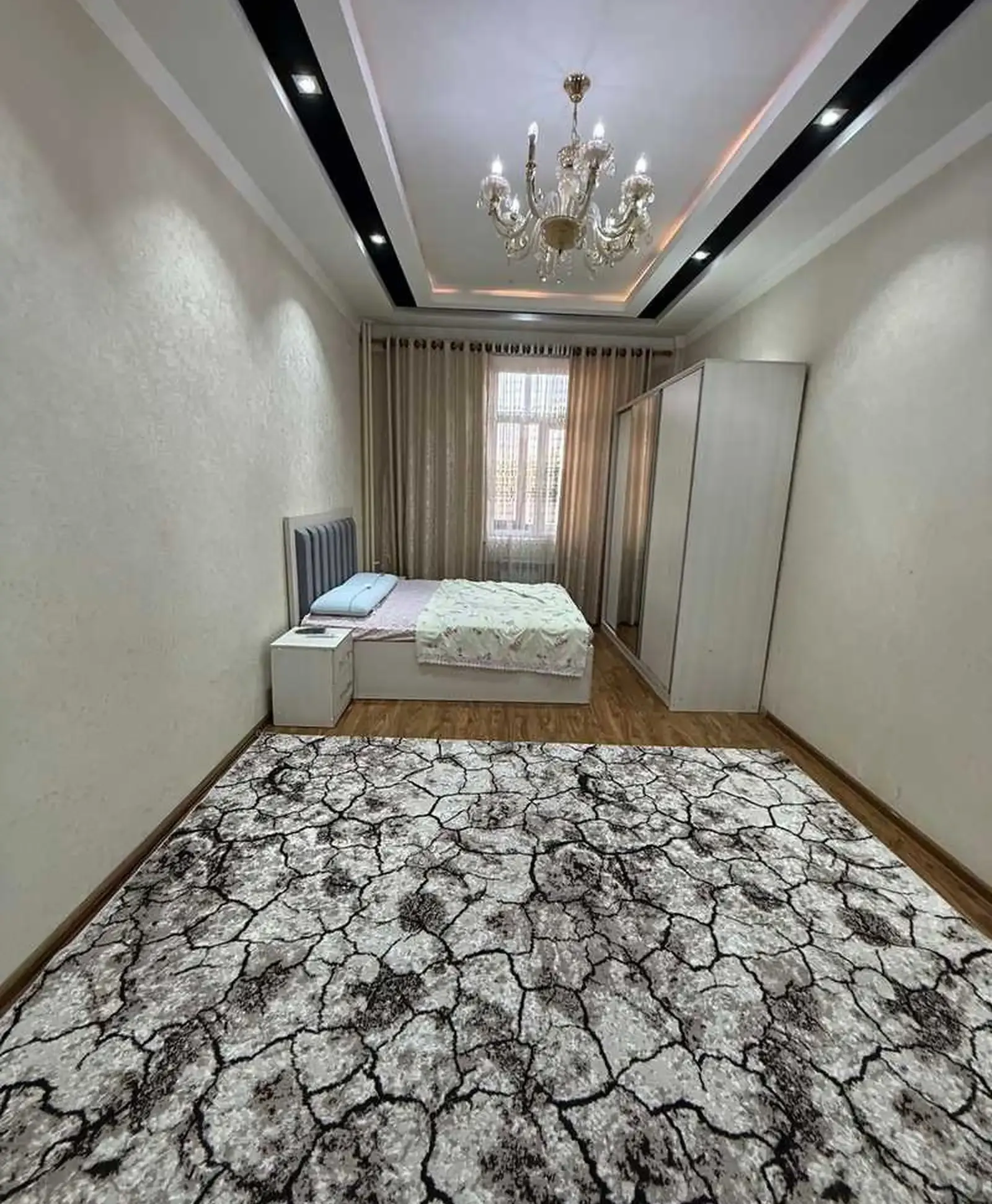 2-комн. квартира, 3 этаж, 63м², Чойхонаи Роҳат