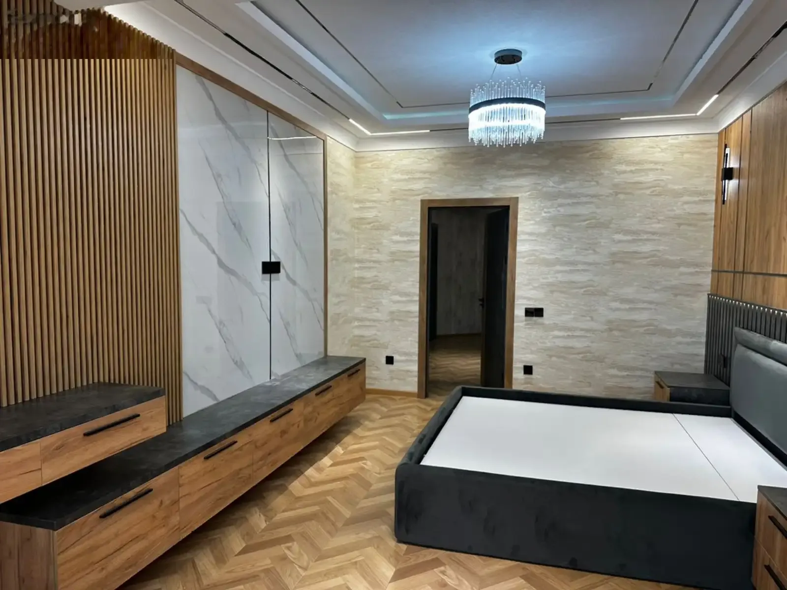 2-комн. квартира, 14 этаж, 85 м², напротив Зирбак