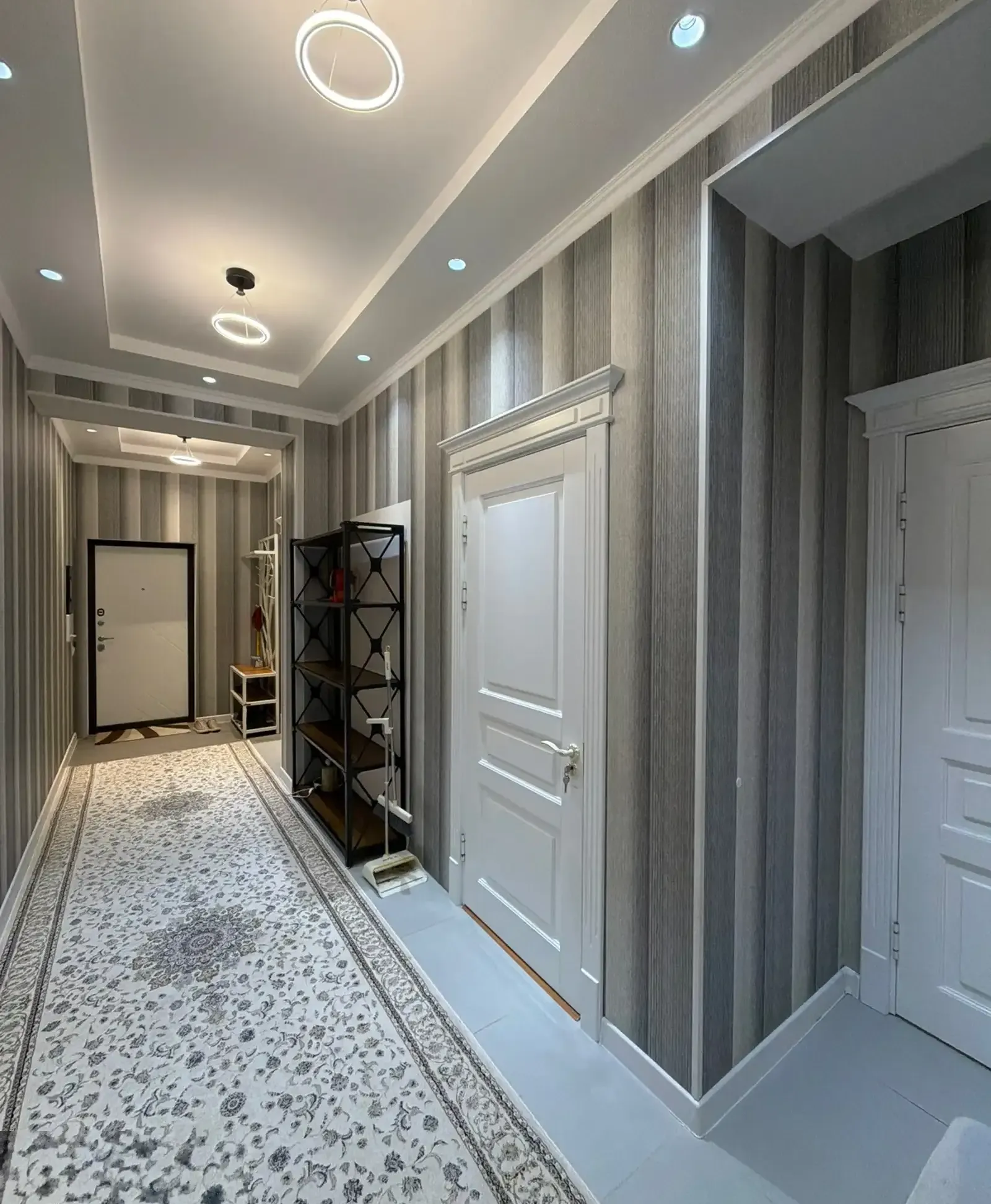 2-комн. квартира, 13 этаж, 95м², Овир/Гранд Отель