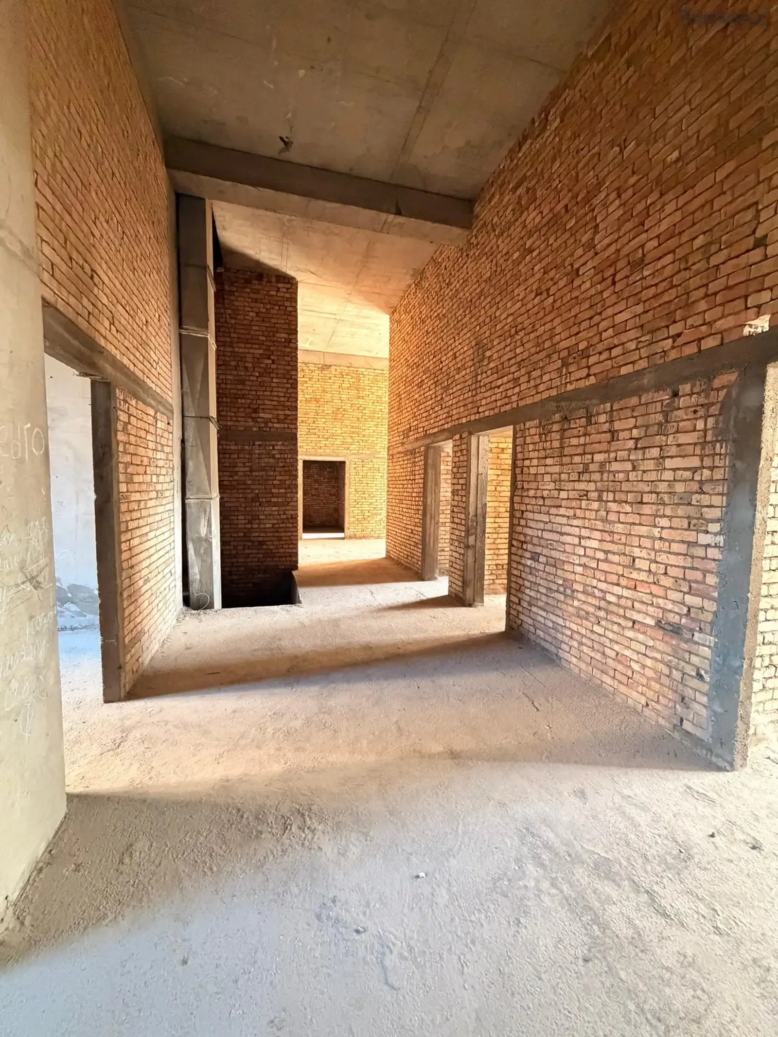Помещение под свободное назначение, 572м², Казокон, напротив Газпром