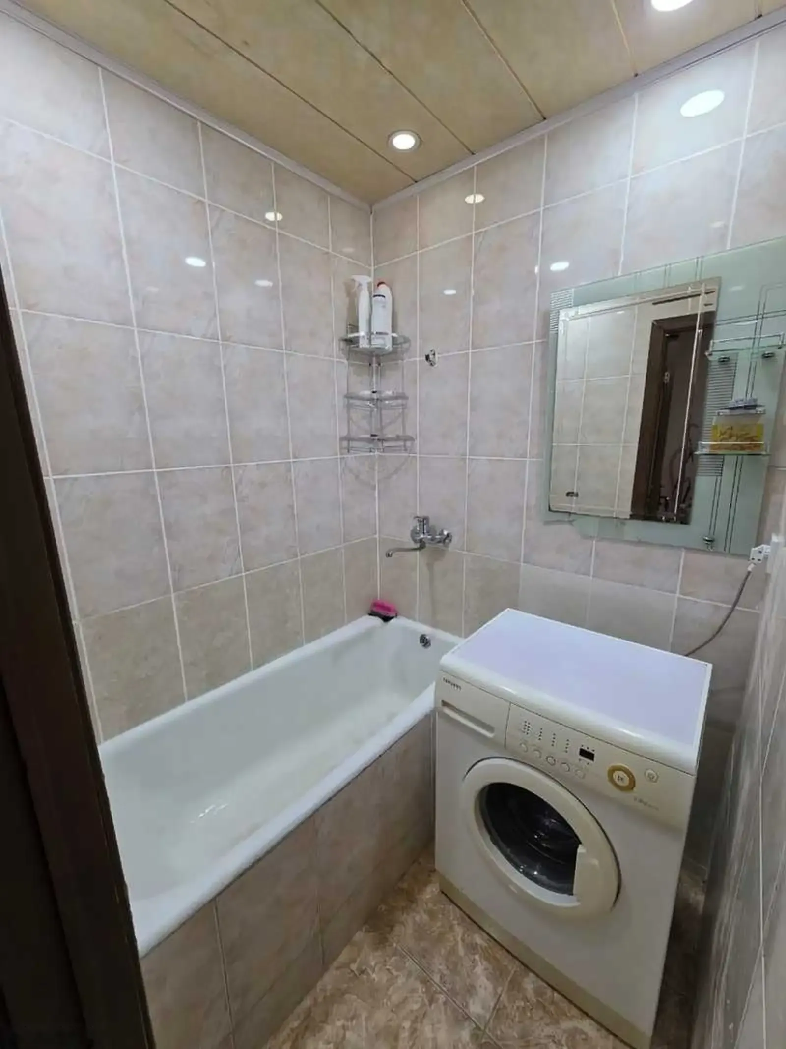 3-комн. квартира, 9 этаж, 80м², Зарафшон