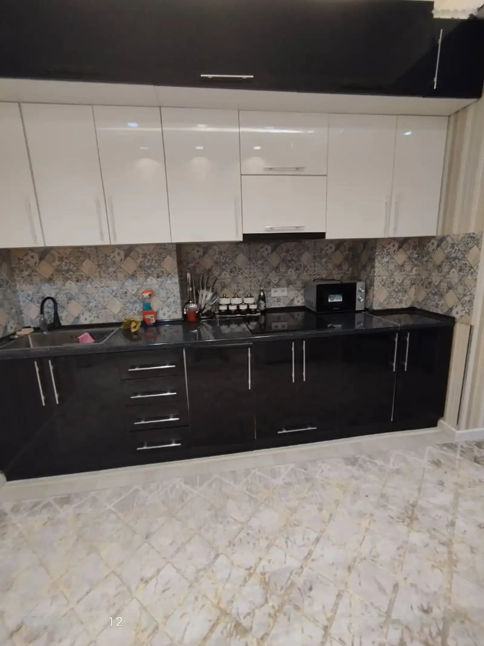 2-комн. квартира, 7 этаж, 90м², Шохмансур
