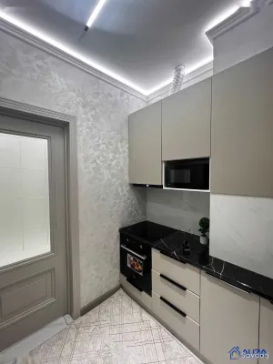 3-комн. квартира, 8 этаж, 76 м², сино