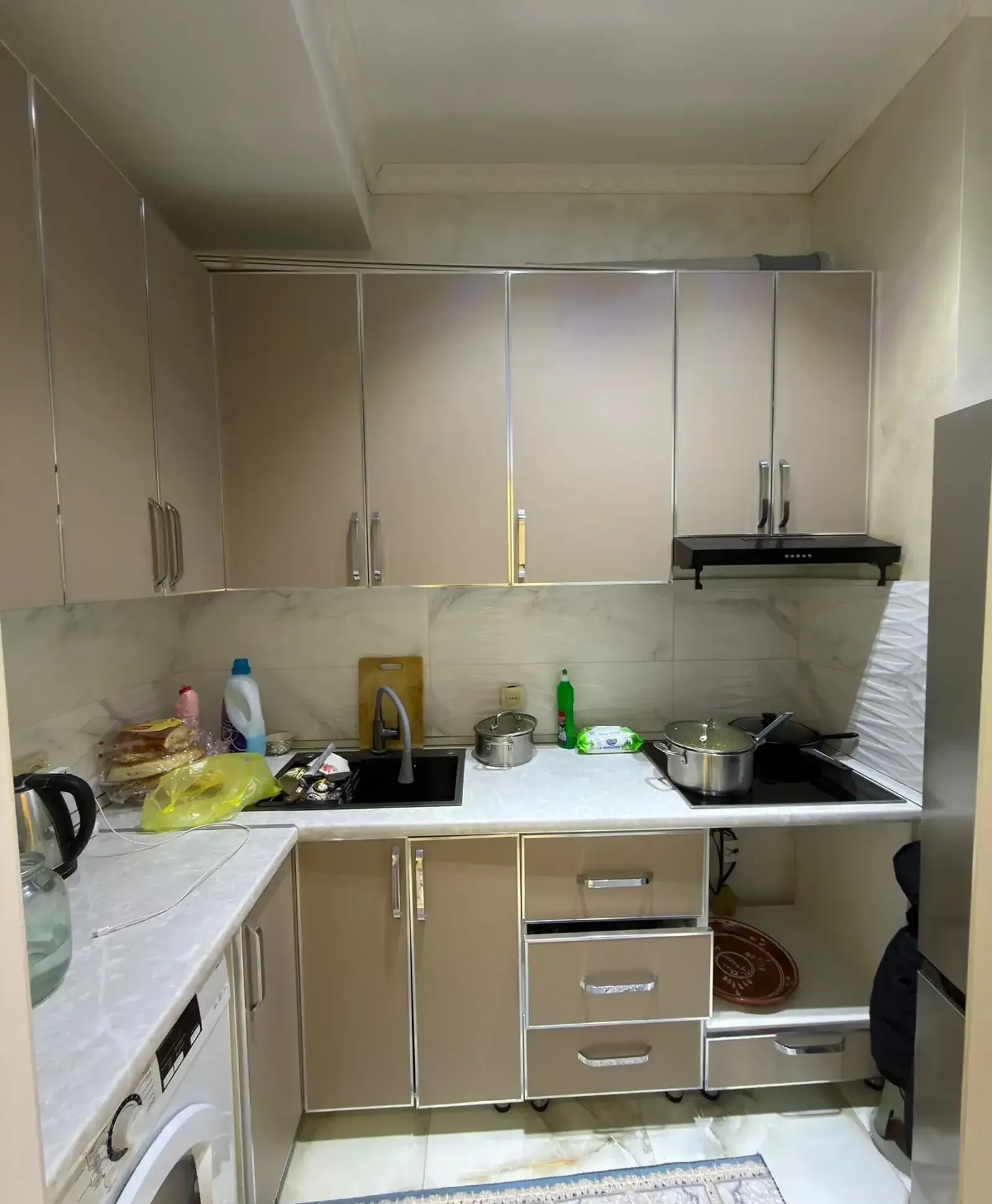 2-комн. квартира, 9 этаж, 60м², Зеленый/Овир