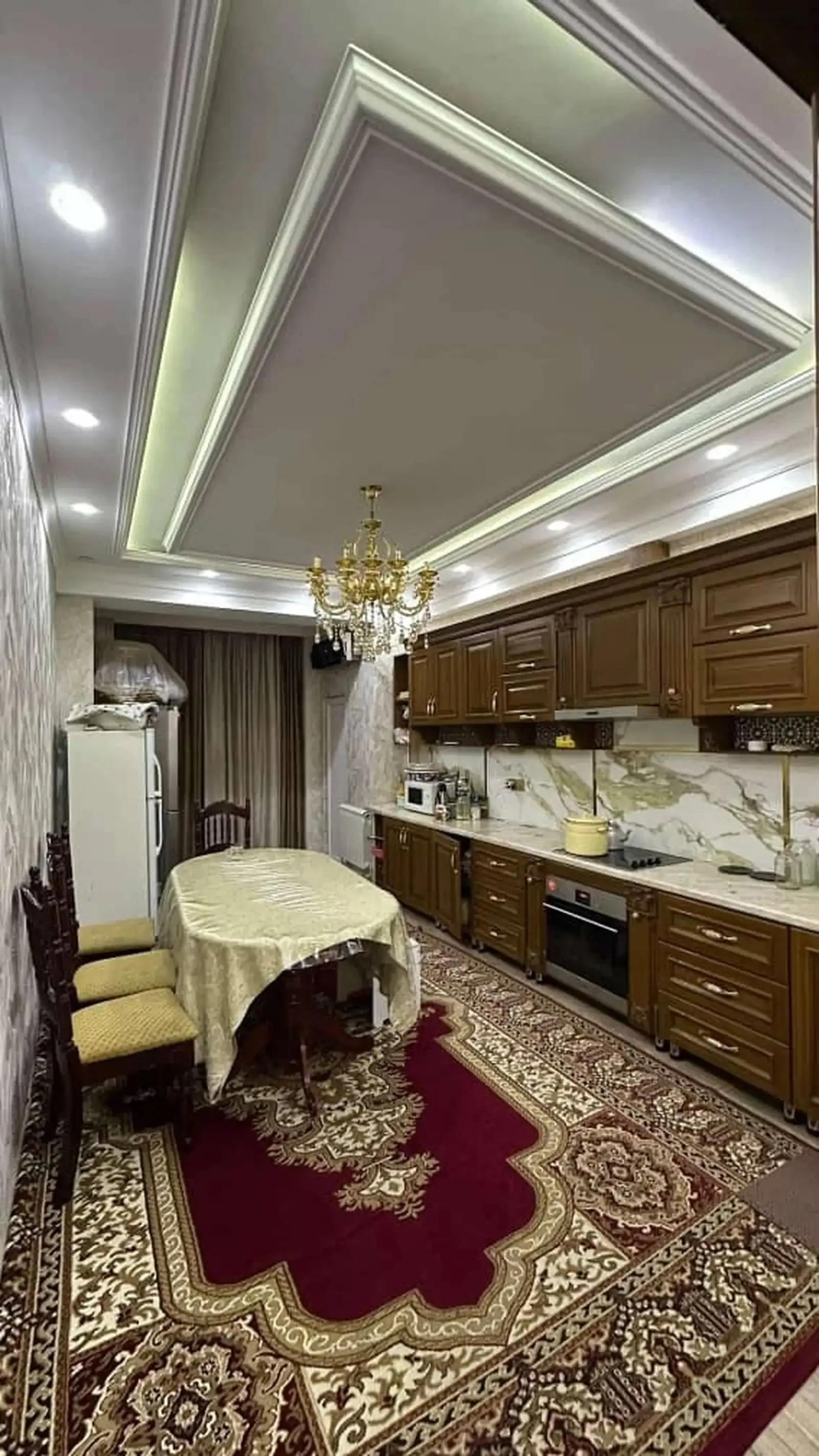 4-к квартира, 4 этаж, 118 м², Сафо, белый Городок