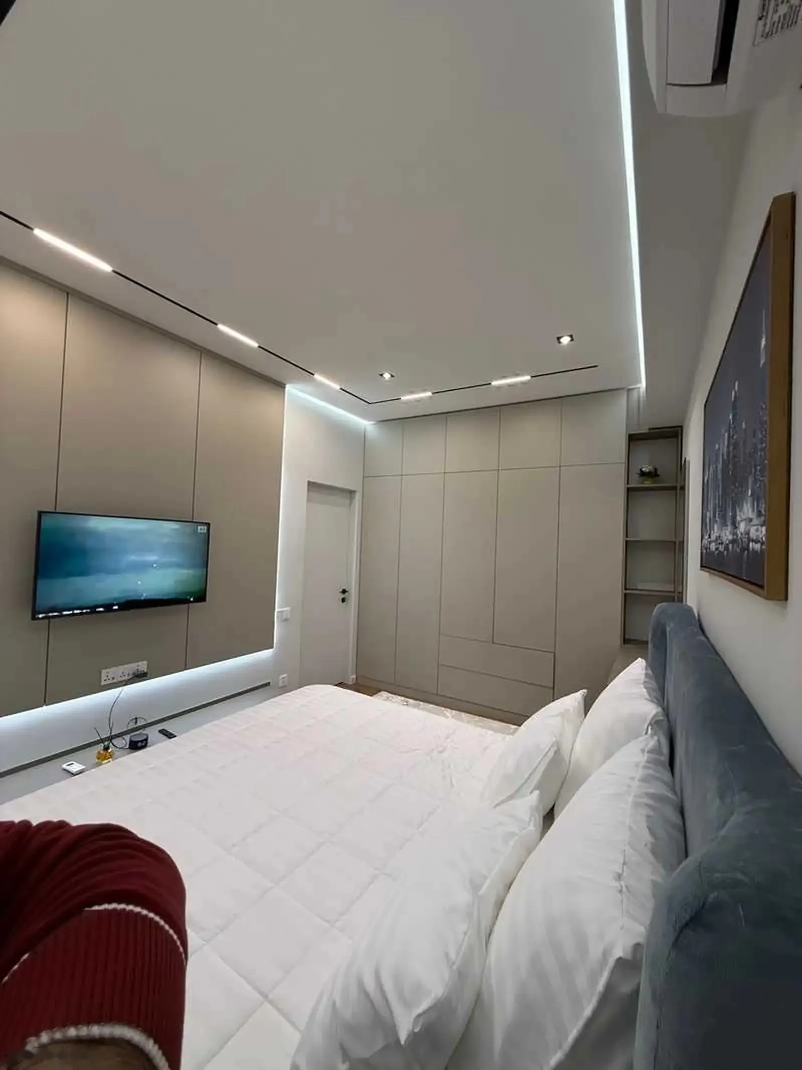 2-комн. квартира, 11 этаж, 77м², Овир