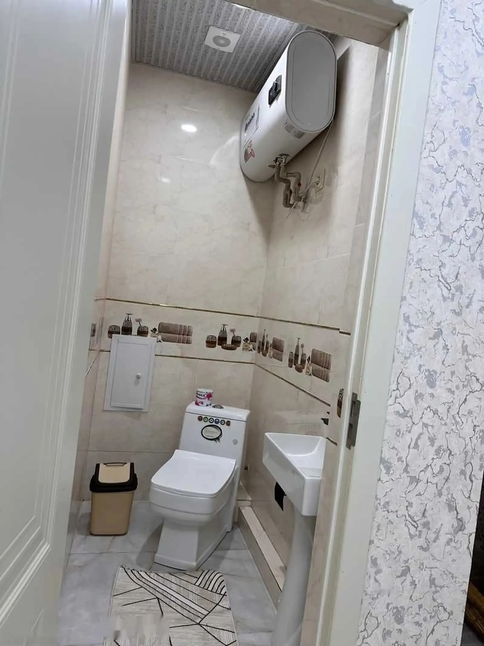2-комн. квартира, 9 этаж, 80м², И.Сомони, бозори Мехргон