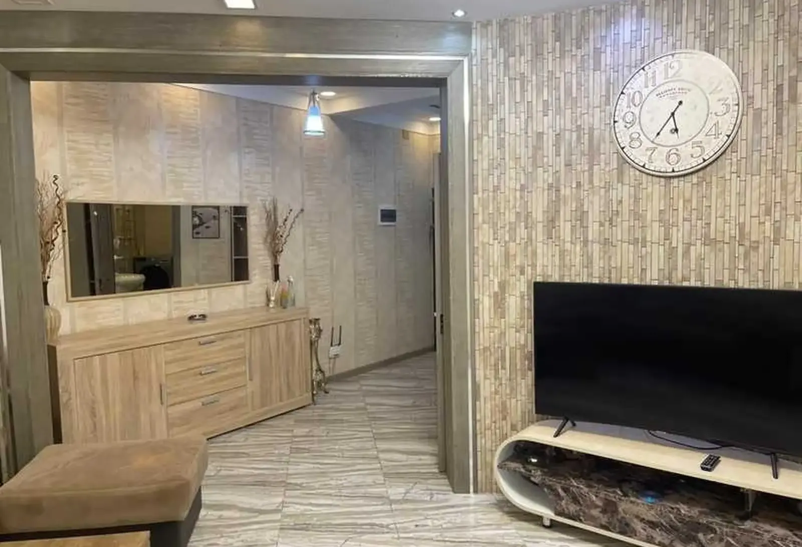 2-комн. квартира, 3 этаж, 70м², Садбарг пушти доми Вайкики
