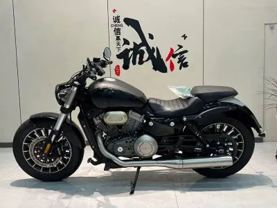 Мотоцикл Benda chinchilla 300 cc