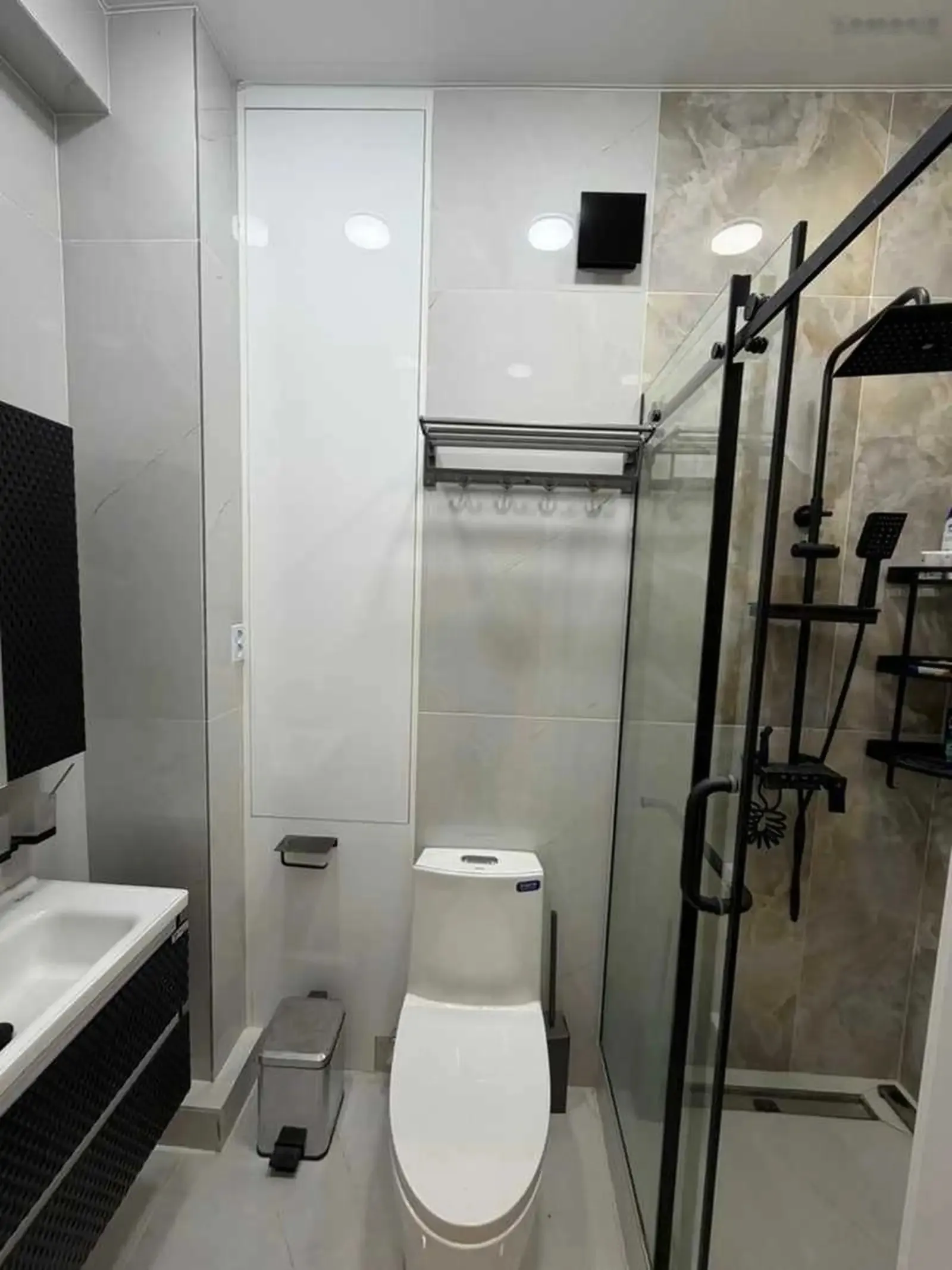 1-комн. квартира, 11 этаж, 54 м², поликленикаи