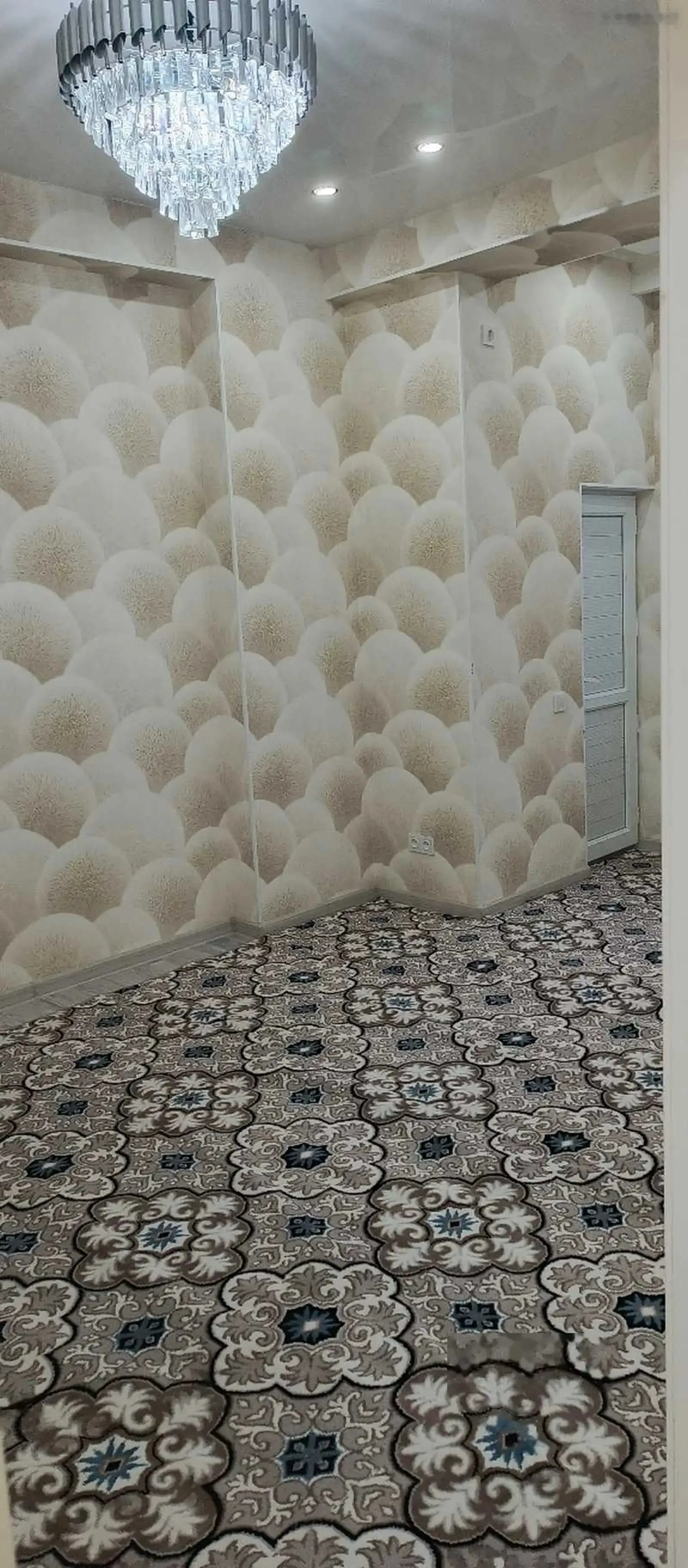 2-комн. квартира, 4 этаж, 58м², Боги ботаники