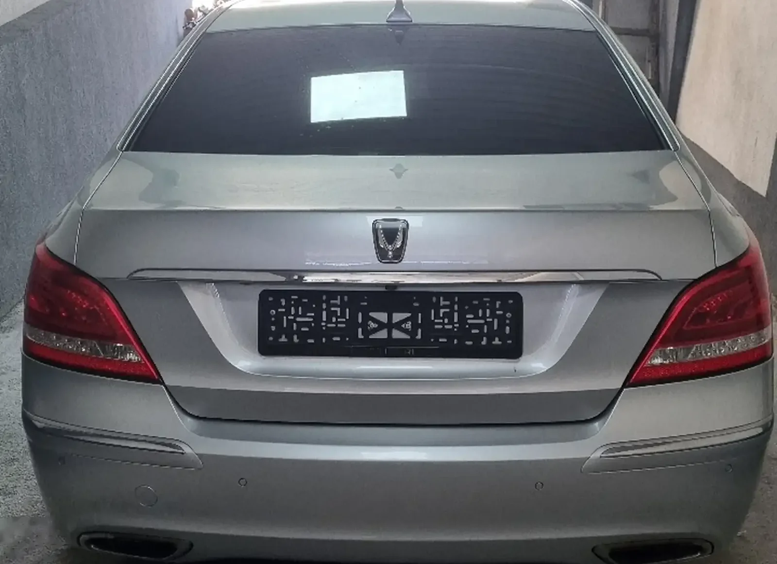 Hyundai Equus,