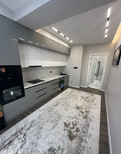 3-комн. квартира, 16 этаж, 95 м², Исмоили Сомони, Спартак