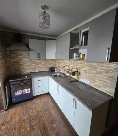 4-комн. квартира, 4 этаж, 100м², Сино