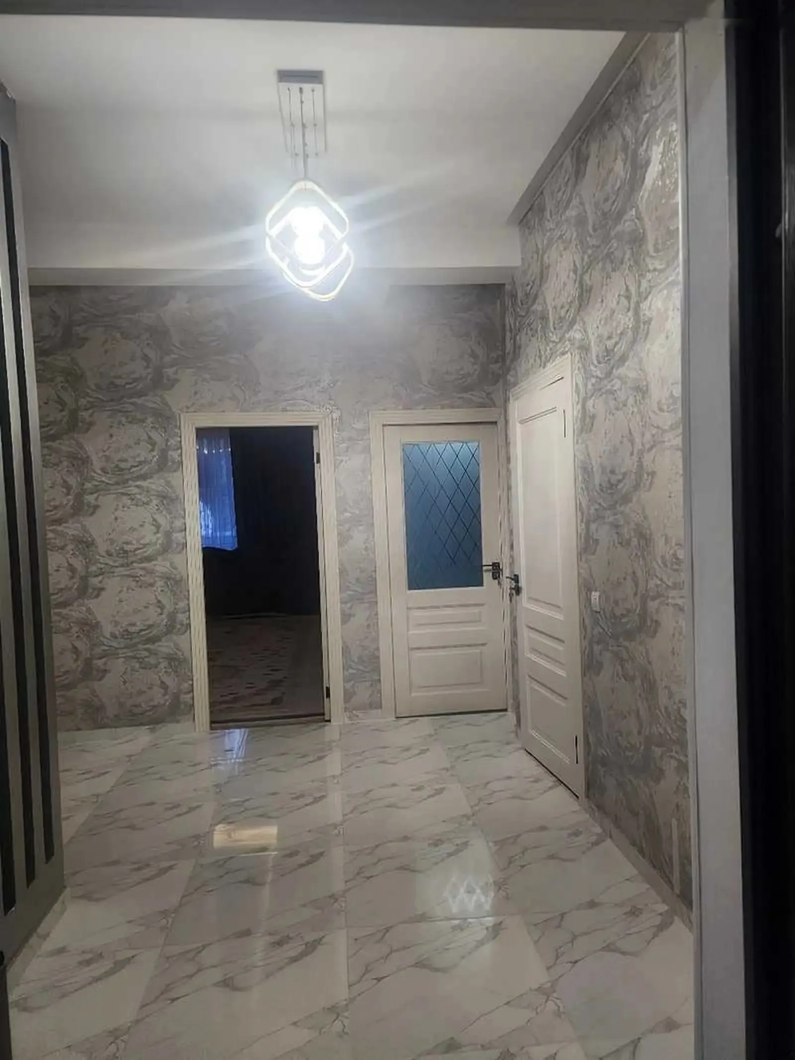 2-комн. квартира, 4 этаж, 63м², Шохмансур (Мости Аэропорт)