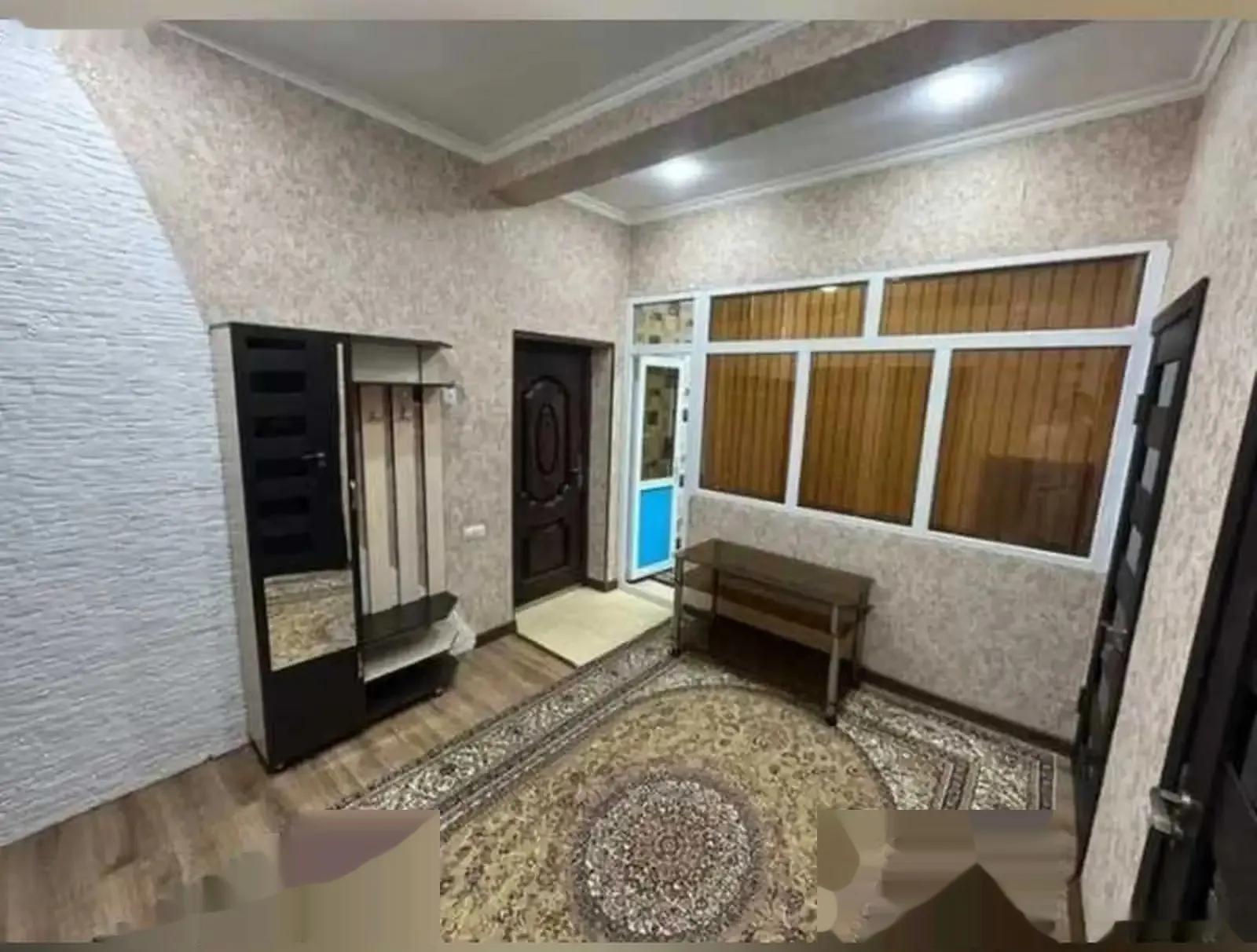 2-комн. квартира, 10 этаж, 60м², Голубой Экран