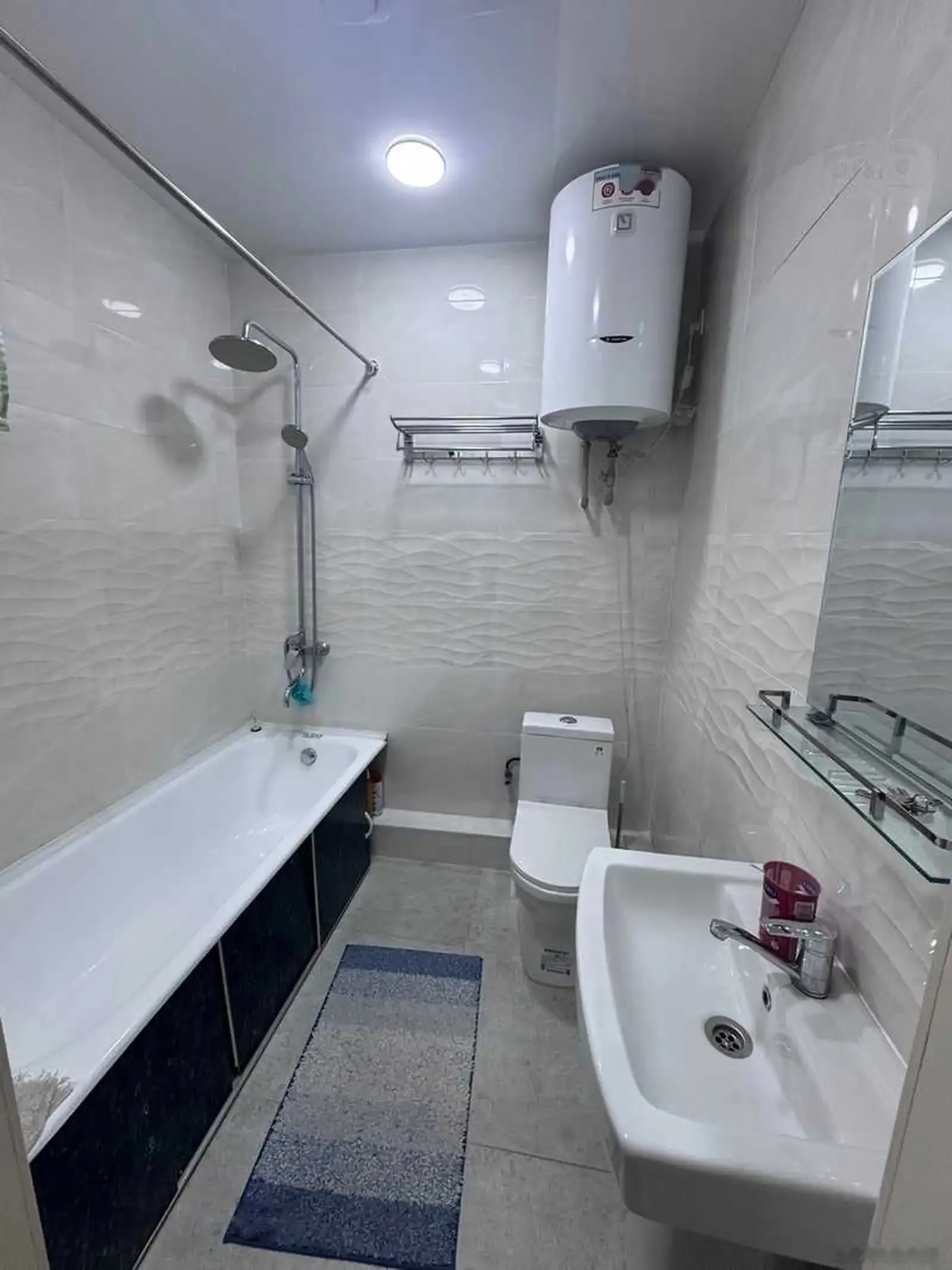 2-комн. квартира, 5 этаж, 63м², Садбарг