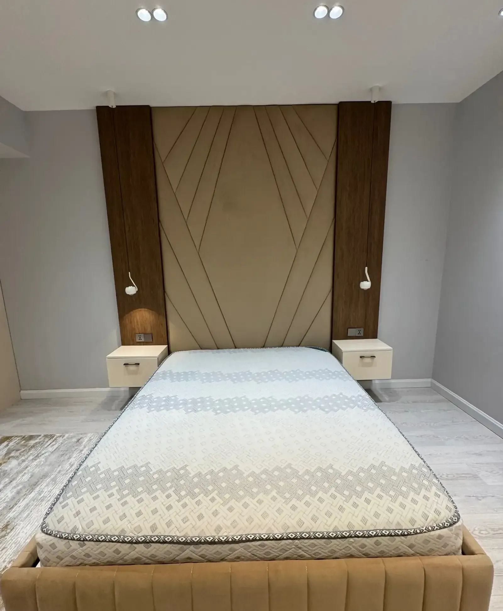 2-комн. квартира, 3 этаж, 110м², Шохмансур/Пайкар