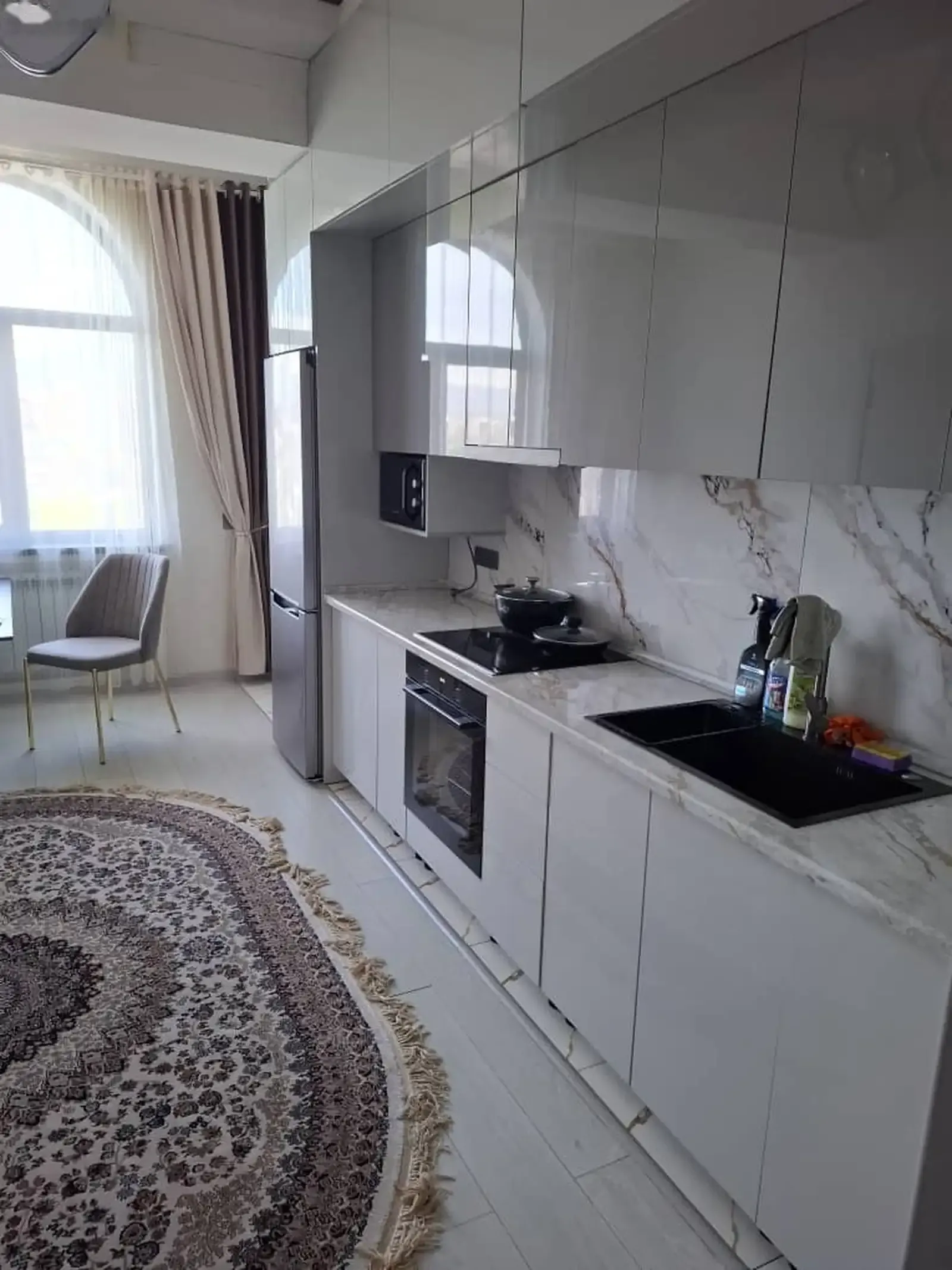 2-комн. квартира, 12 этаж, 70м², Аэропорт