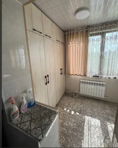 3-комн. квартира, 3 этаж, 59м², 102 мкр