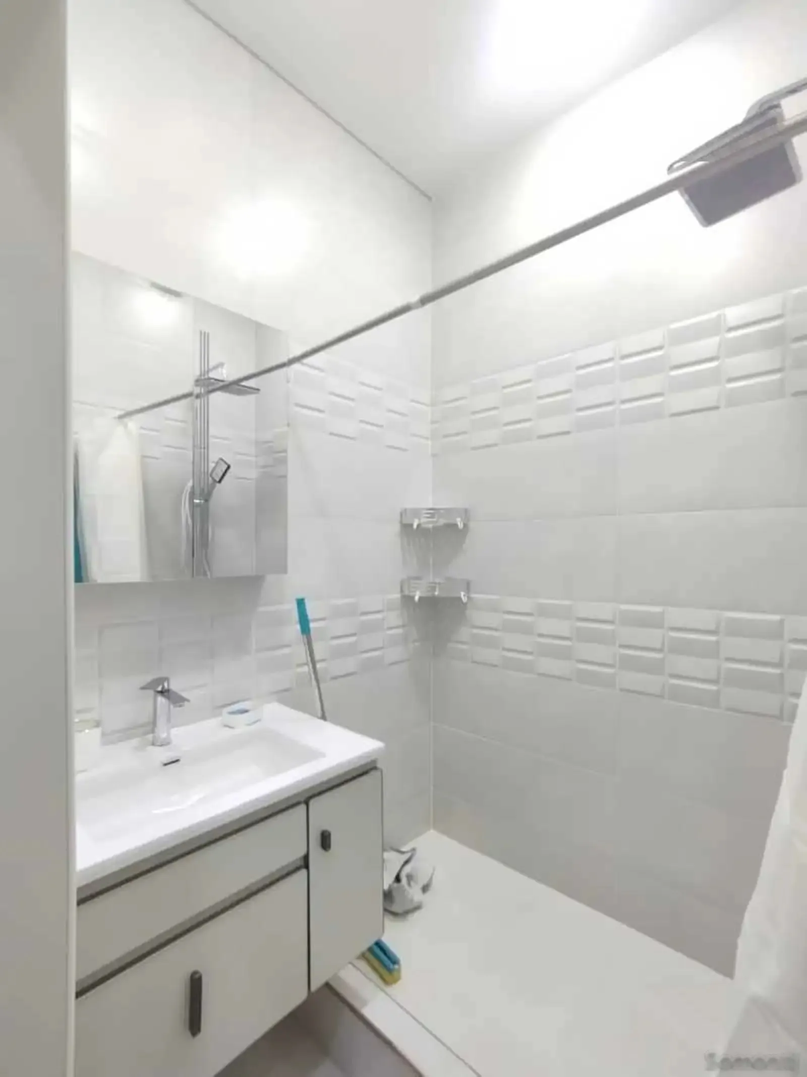 2-комн. квартира, 12 этаж, 80м², Шохмансур