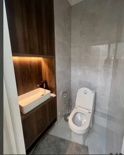 2-комн. квартира, 4 этаж, 70м², шохмансур улица Айни