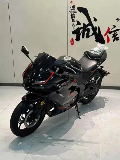 Мотоцикл Ducati 400 на заказ