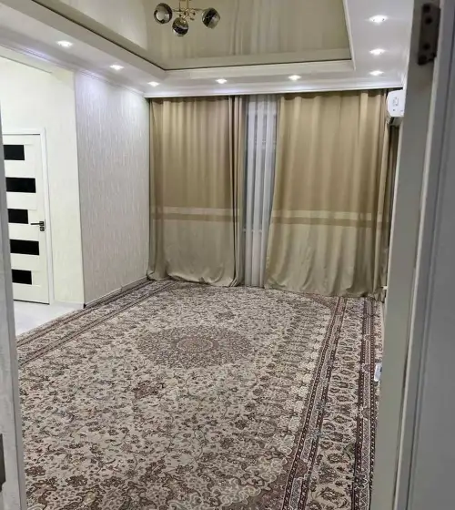 2-комн. квартира, 3 этаж, 69 м², Сино