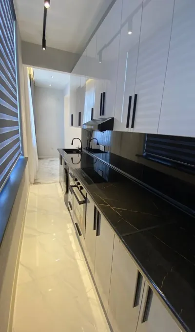 3-комн. квартира, 9 этаж, 70 м², Шохмансур Аэропорт