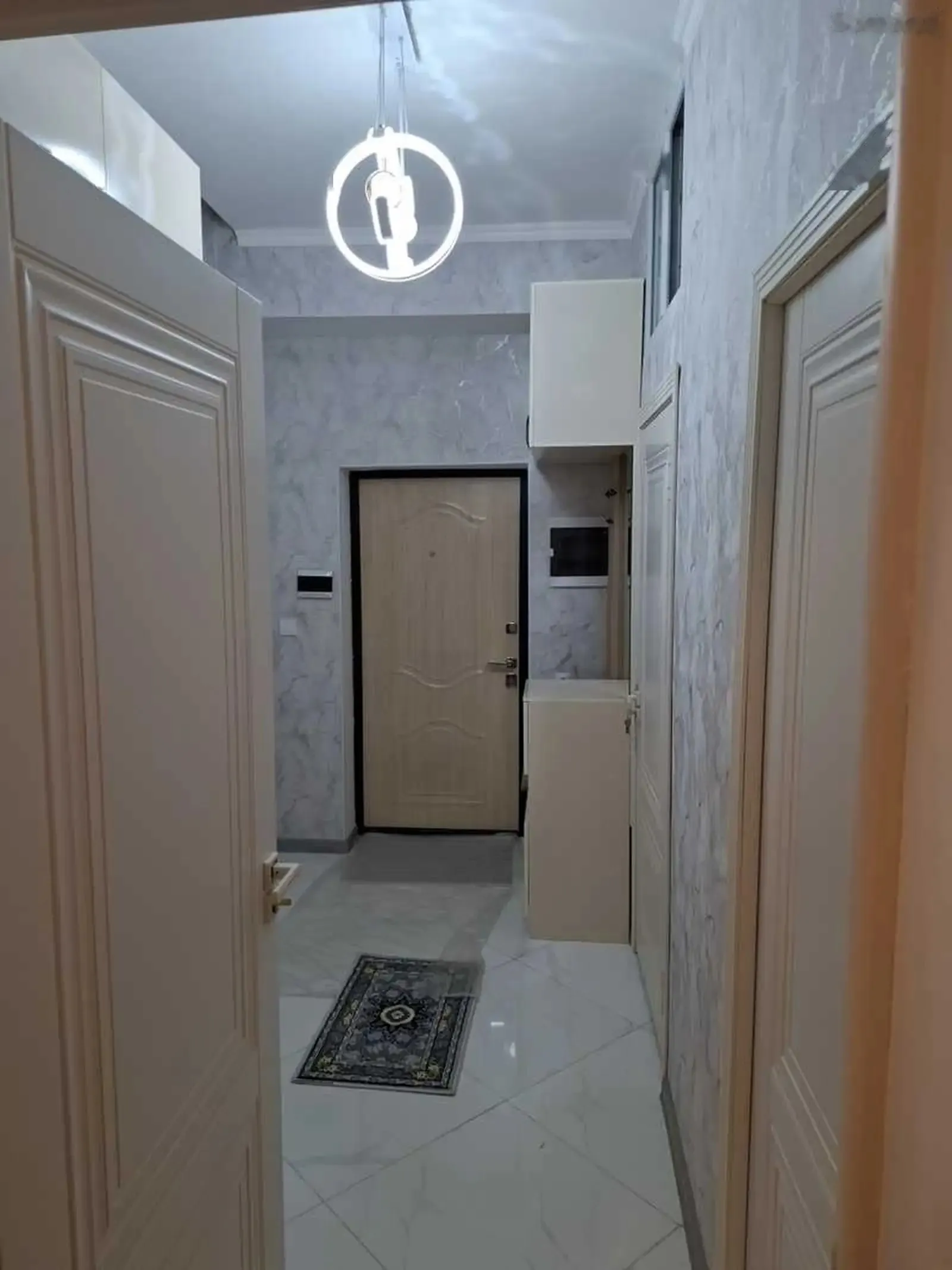 2-комн. квартира, 13 этаж, 60м², назди ресторани Яккачинор
