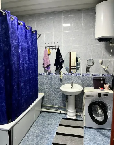 3-комн. квартира, 3 этаж, 120 м², И. Сомони (Медгородок)