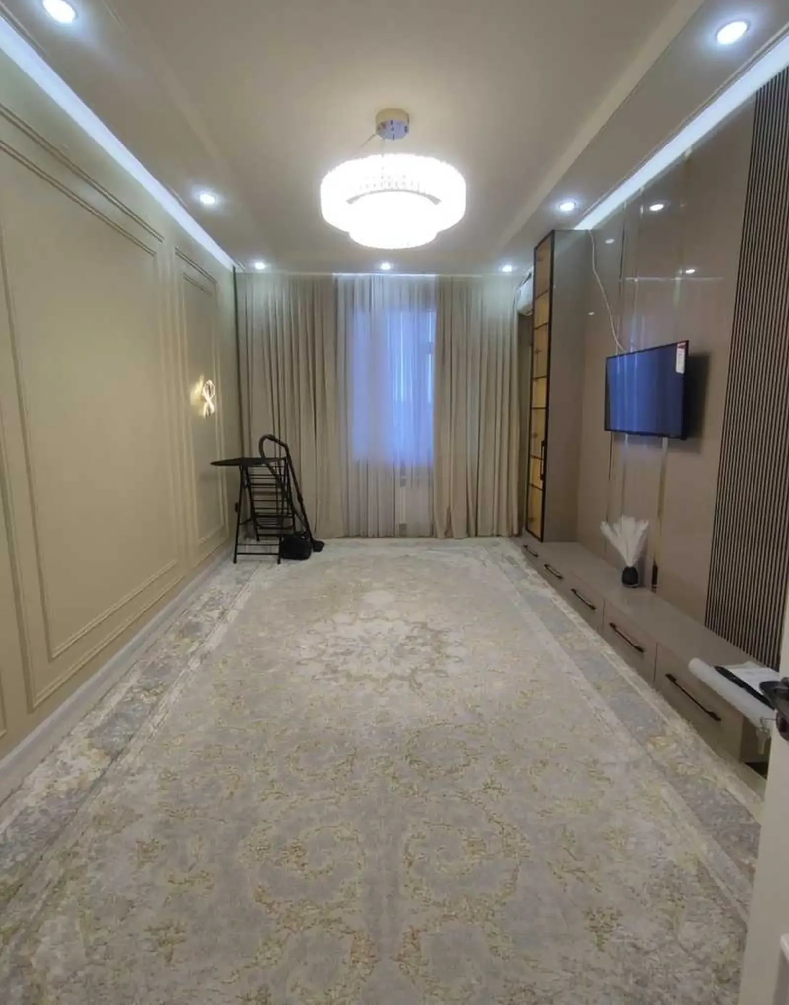 2-комн. квартира, 9 этаж, 70м², Шоҳмансур