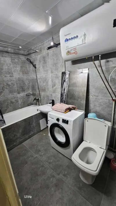 2-комн. квартира, 3 этаж, 62м², И. Сомони