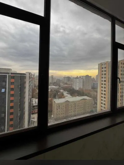 2-комн. квартира, 13 этаж, 77м², Шохмансур