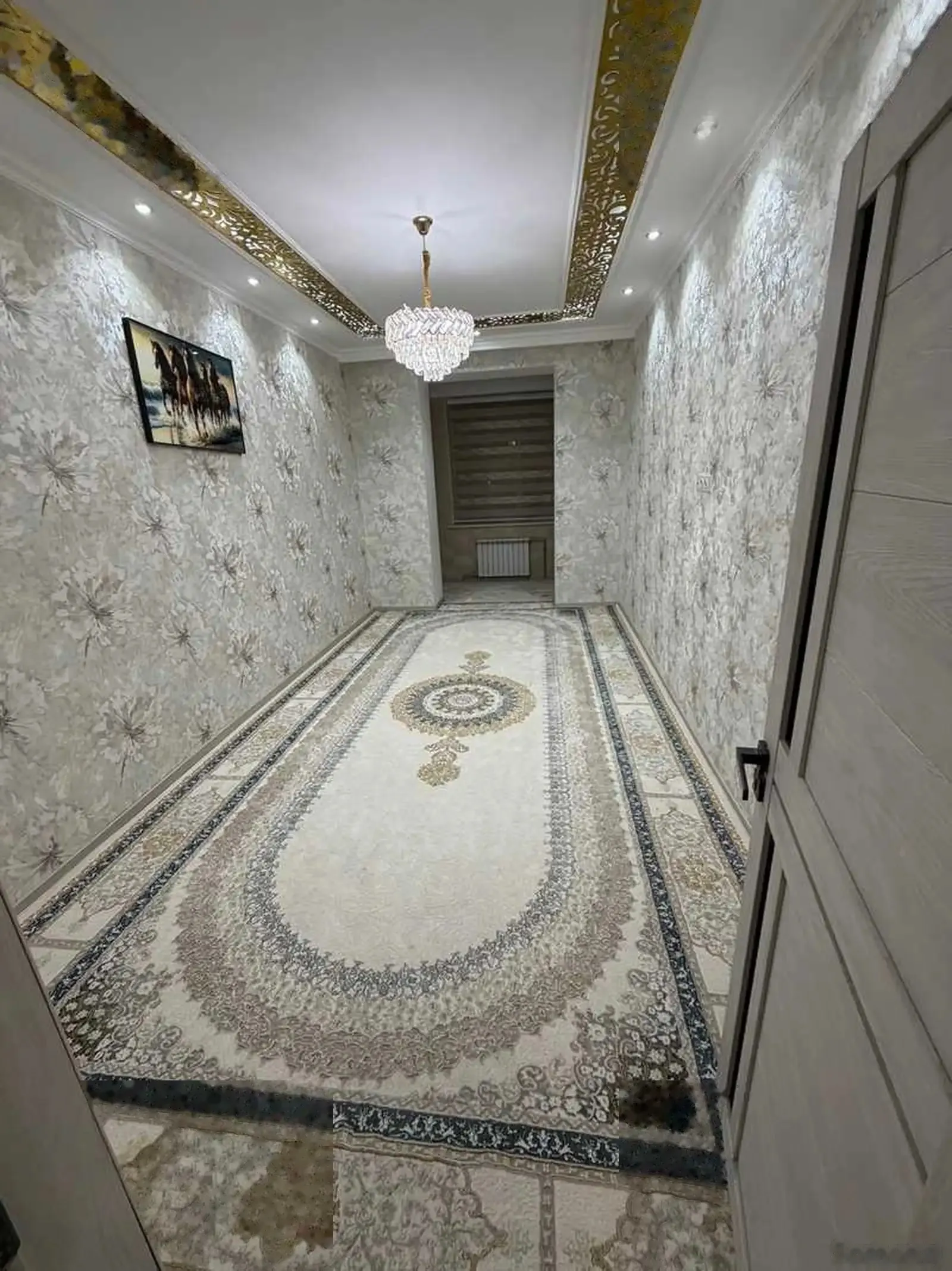 3-комн. квартира, 19 этаж, 117м², Молодежный театр
