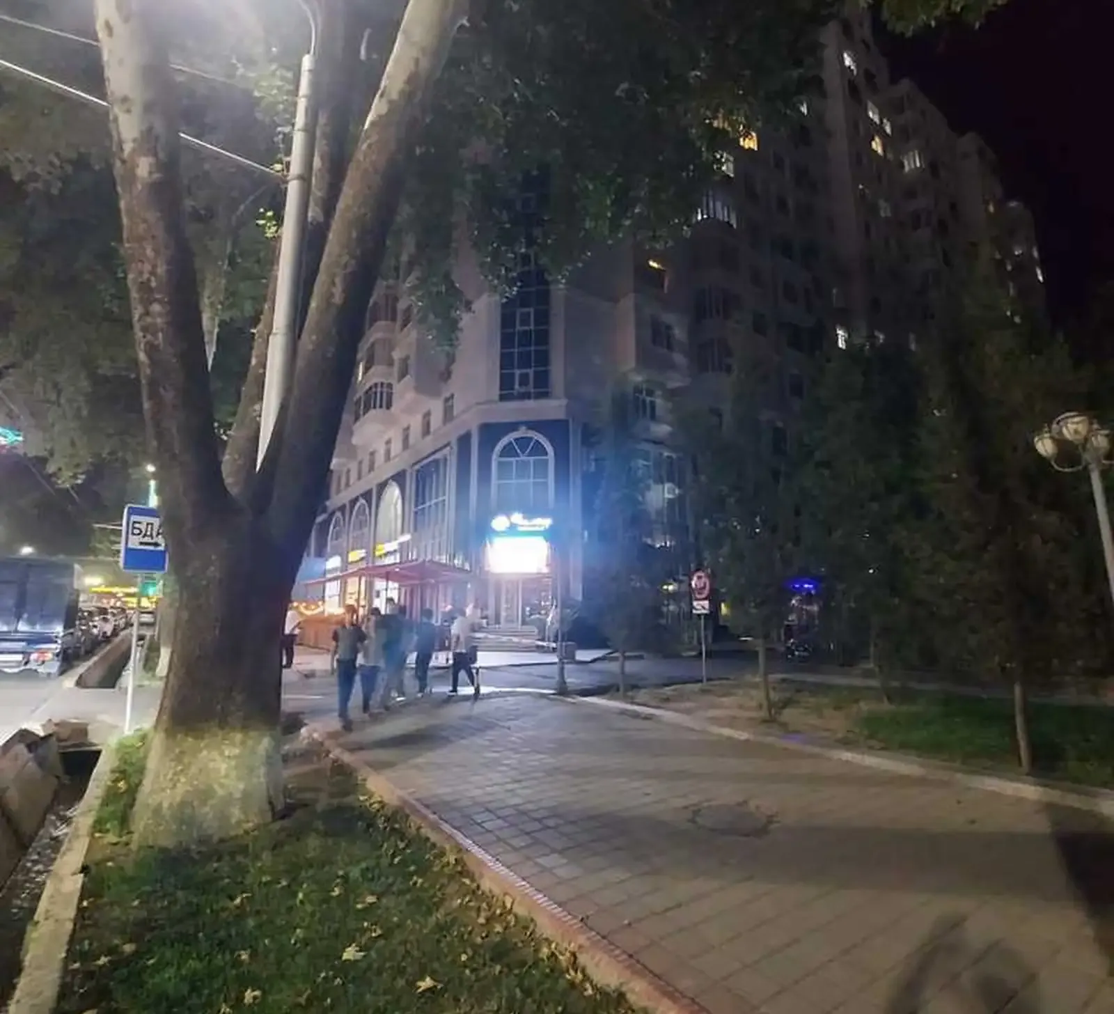2-комн. квартира, 12 этаж, 72м², Бурак