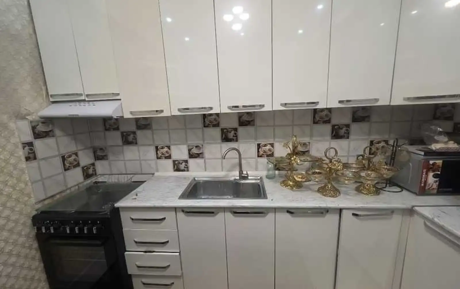 2-комн. квартира, 4 этаж, 86м², Сино
