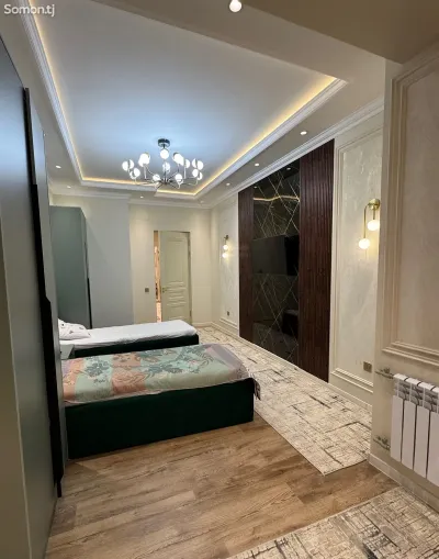 3-комн. квартира, 12 этаж, 110м², Гранд Отель, Пули Сангин, Ёвар