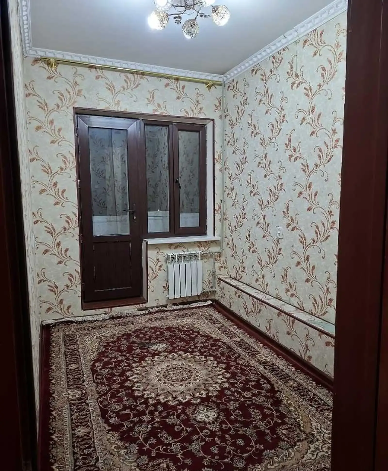 3-комн. квартира, 4 этаж, 82м², 102 мкр, институти Забонҳо