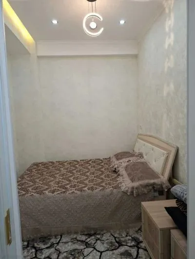 3-комн. квартира, 13 этаж, 70м², Профсоюз