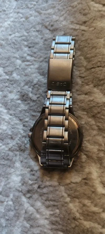 Часы Casio — миниатюра 3