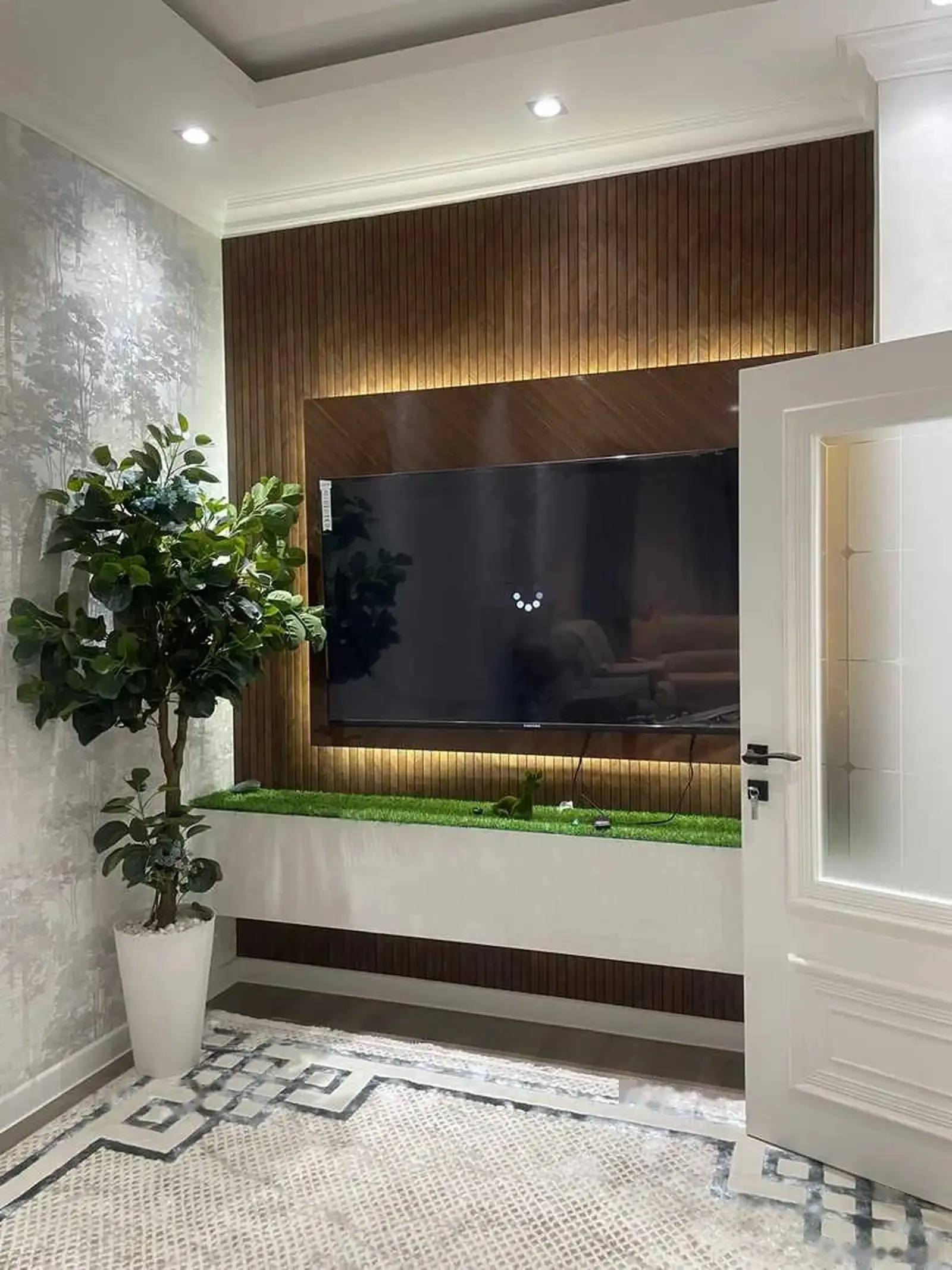 2-комн. квартира, 10 этаж, 55м², Танк, УВД
